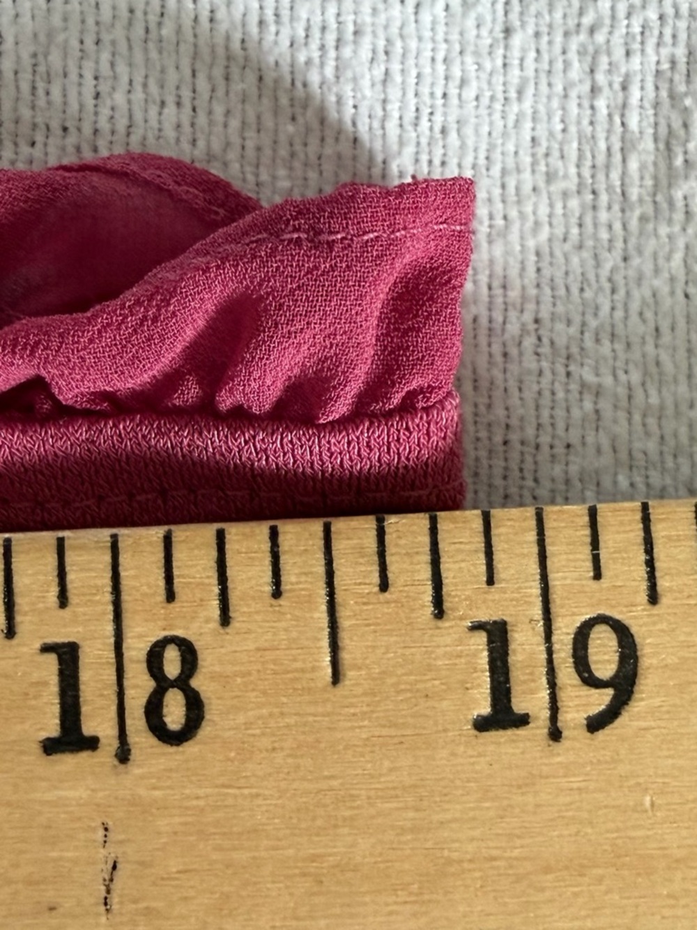 Express Lace Blouse Medium‎ Deep Raspberry/Berry Pink Sleeveless Ruffle Work Top - Picture 6 of 7